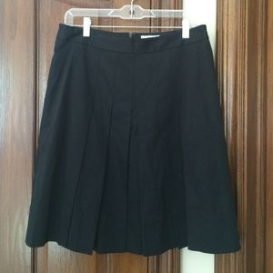 Pleated black skirt from LOFT