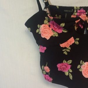 Forever 21  floral crop top