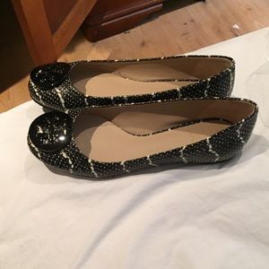 💥Sale💥 🎉 Tory Burch Reva Flats 🎉
