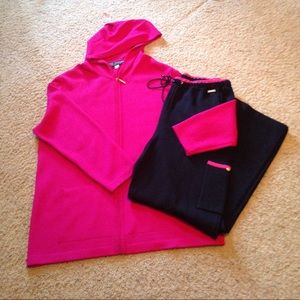 St. John fuschia and black casual knit pant suit.