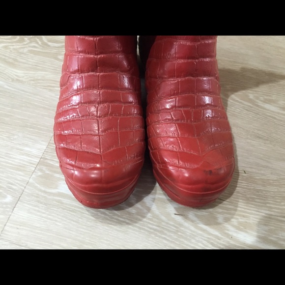 Hunter & Jimmy Choo Red Rain Boots Wellies - Picture 2 of 4