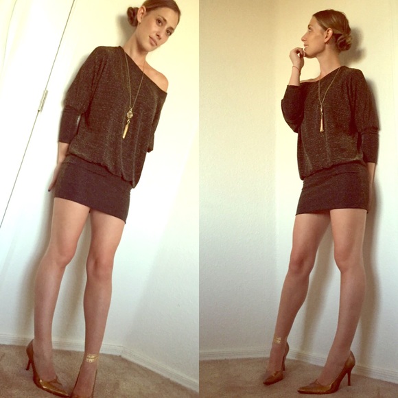 Lindsay's Roses Dresses & Skirts - Black & Gold Knit Dolman Sleeve Mini Party Dress