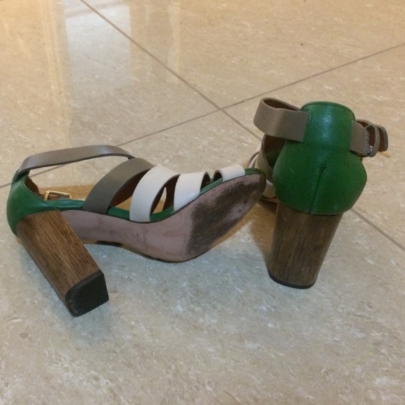 Shoes - Picture 3 of 4