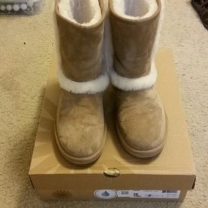 UGG W Carter Boots