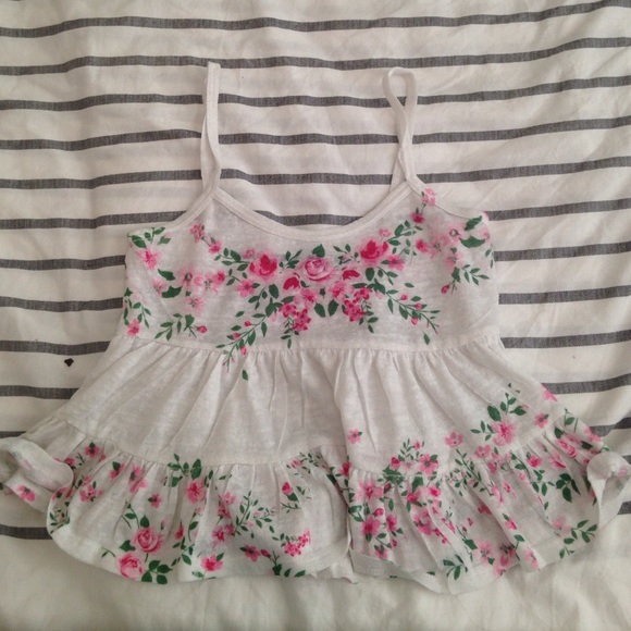 ❁floral crop top