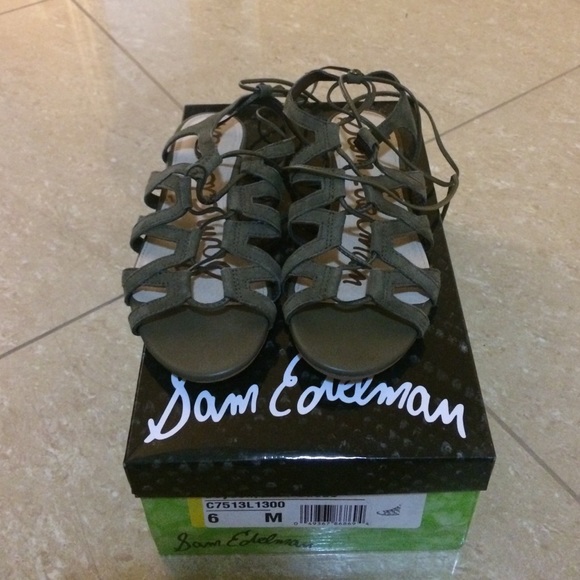 Shoes sandals