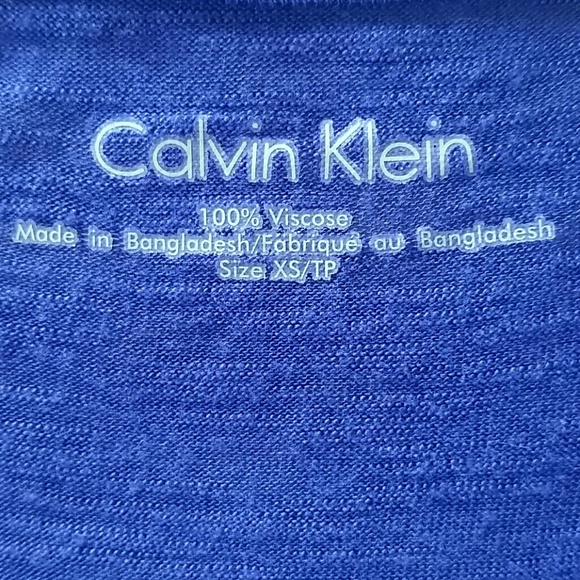 Calvin Klein purple tank! 💙 - Picture 3 of 4