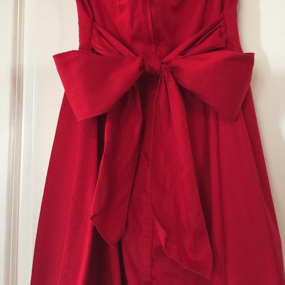 Adorable red strapless dress - Picture 3 of 4