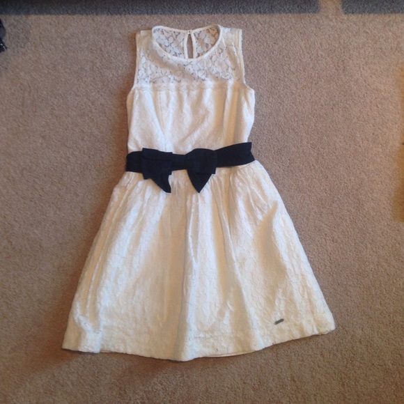 lace dress - Picture 1 of 4