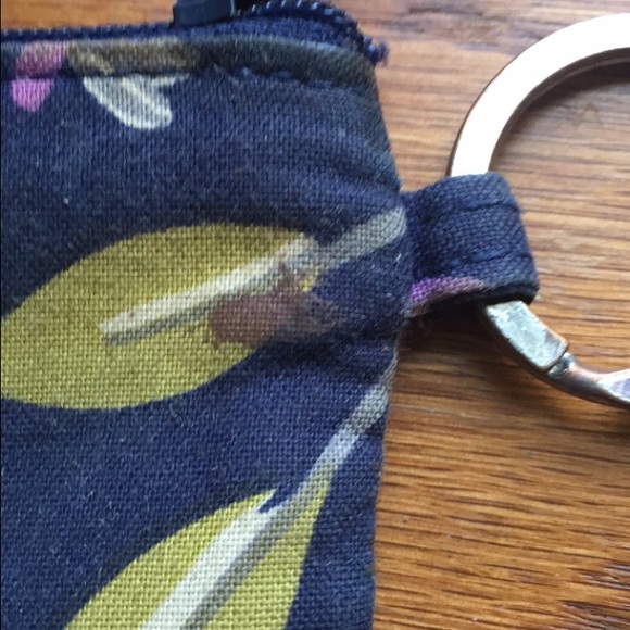 Vera Bradley wallet - Picture 3 of 5