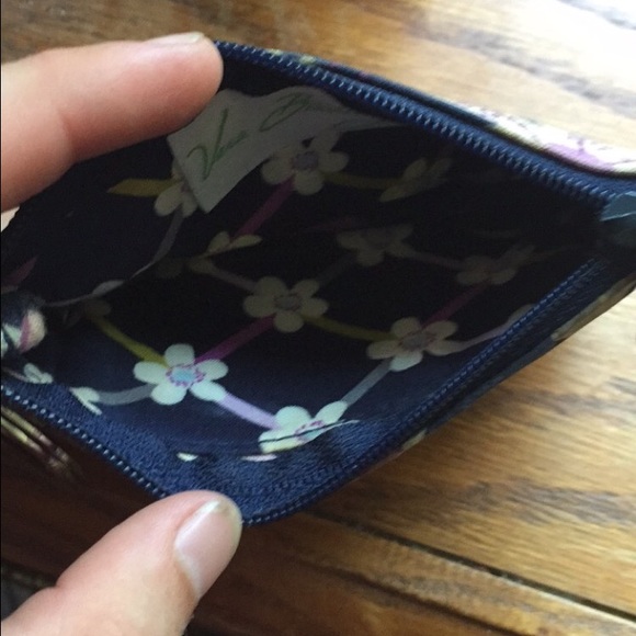 Vera Bradley wallet - Picture 4 of 5