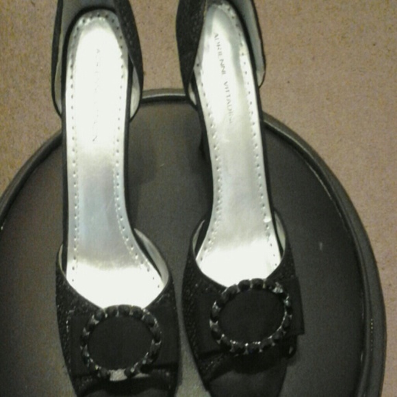 Dress shoes