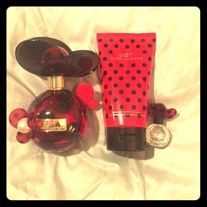 Marc Jacobs Dot perfume and lotion set