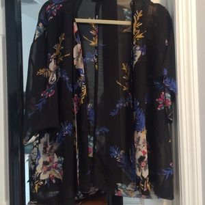 Sheer floral kimono