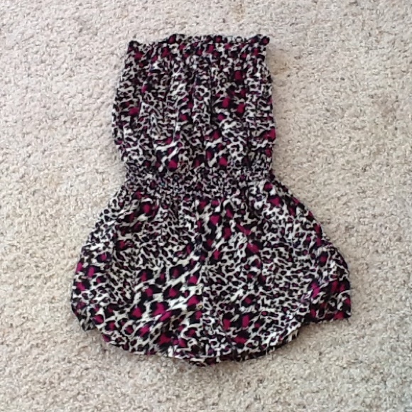 Strapless romper
