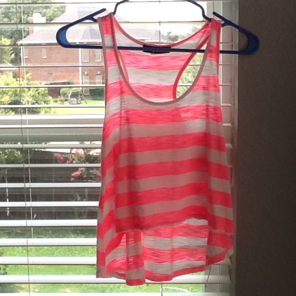 High low crop top - Picture 1 of 1