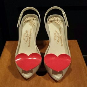Vivienne Westwood lady dragon heart pumps