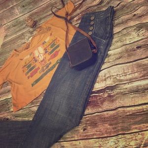 Forever 21 Crop Longhorn T-shirt