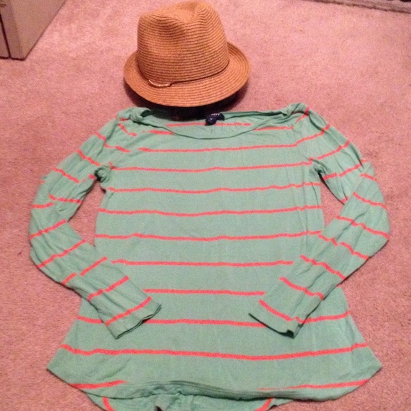Old Navy long sleeve shirt
