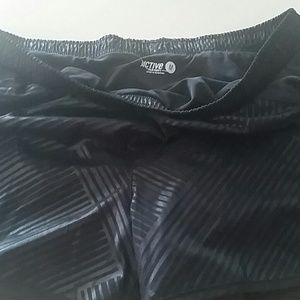 Running shorts lined with inside pocket
