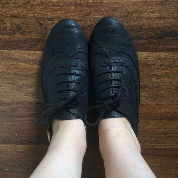 Black Poppy Oxfords