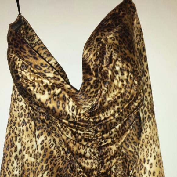 Torrid strapless cheetah shirt