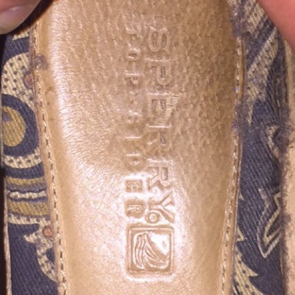 Sperry flats - Picture 2 of 3