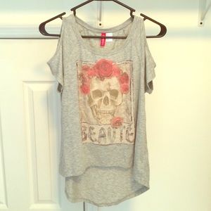 Cold Shoulder Gray Skeleton Tank