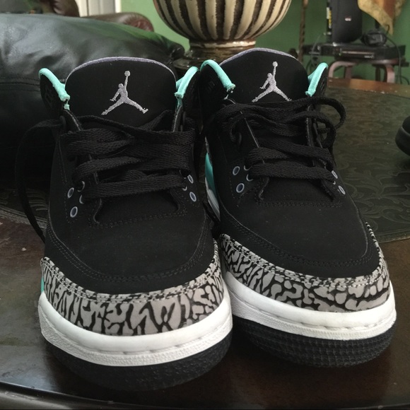 Jordan Retro - Picture 2 of 4