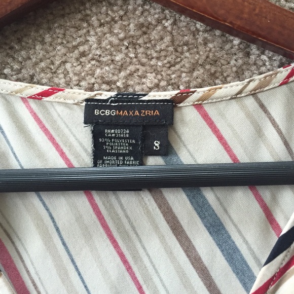 BCBG top - Picture 2 of 3