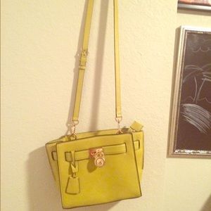 Michael Kors Hamilton traveler (lime)