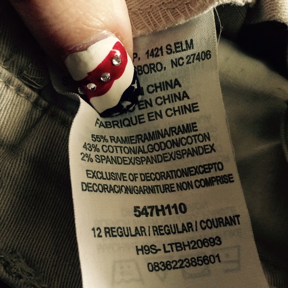 Lee Girls khaki pants! - Picture 3 of 4