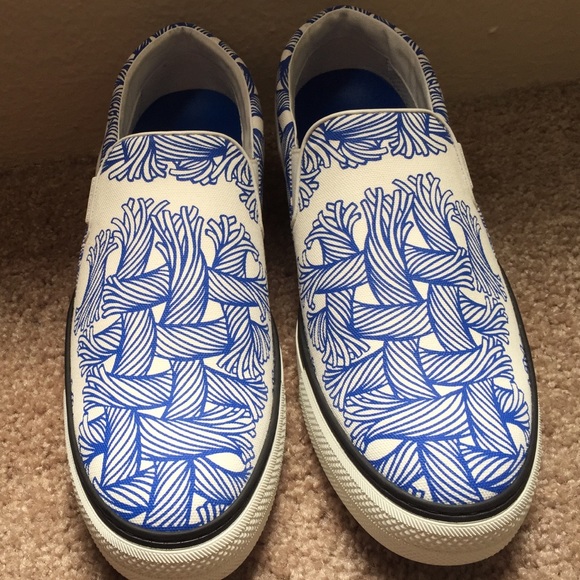 Louis Vuitton Nemeth Limited Edition Sneakers 2015 - Picture 2 of 4
