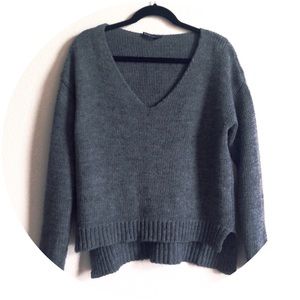 Brandy Melville Grey Pullover Sweater