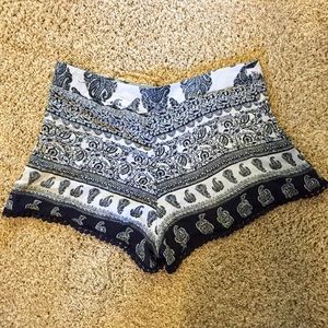 Paisley print shorts