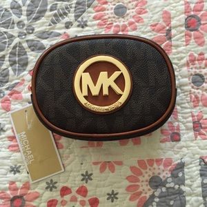 Authentic Michael Kors Cosmetic Bag. NWT