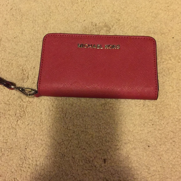 Micheal Kors wallet/phone case