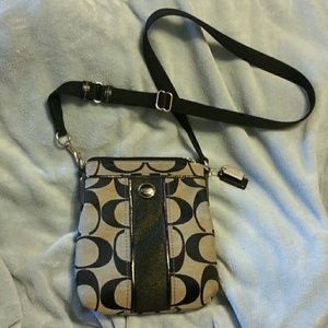 ☆FLASH SALE☆ Coach shoulder bag