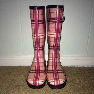 Rain boots