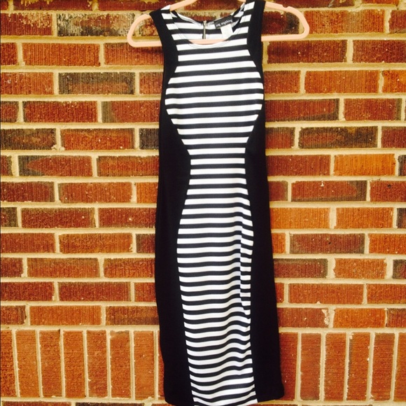 Say Anything Dresses & Skirts - NWOT Knockout bodycon pencil dress