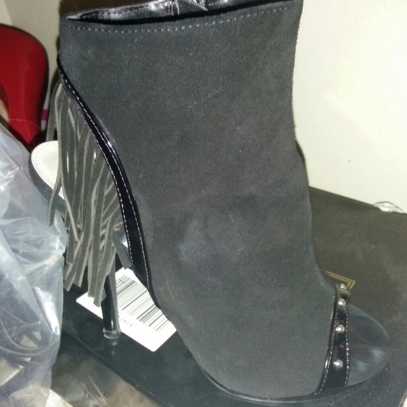 Booties - Picture 2 of 4