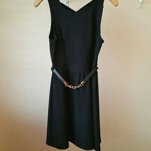 Little black dress with belt