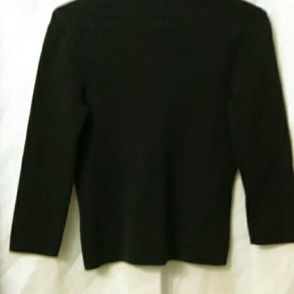Express Sweater - Picture 3 of 3
