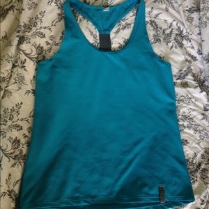 Under Armor Fly-By mesh tank