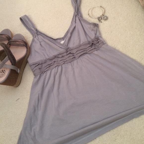 Grey ruffle tank blouse