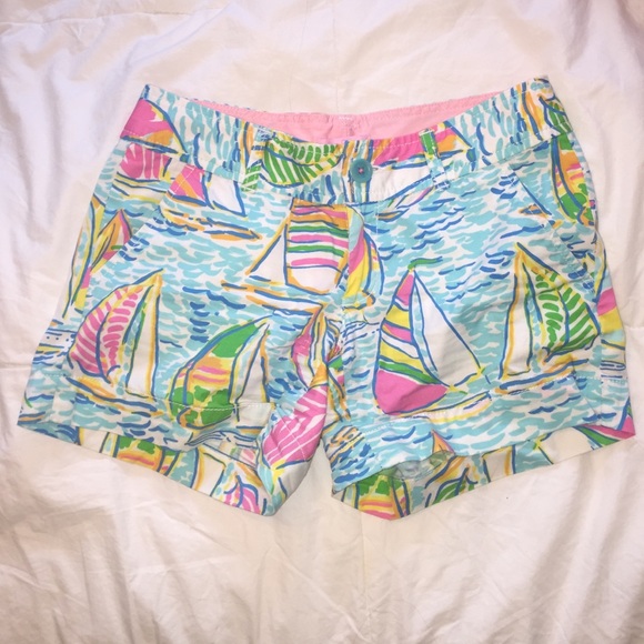 Lilly Pulitzer you gotta regatta shorts