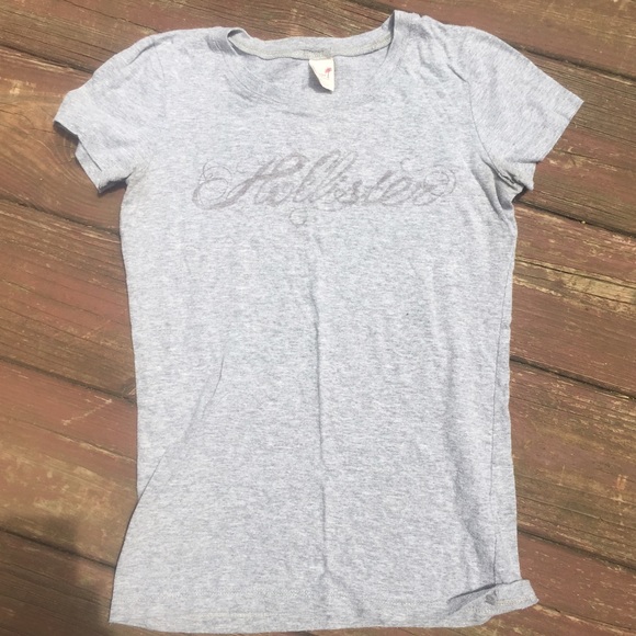 Light grey size small Hollister soft tshirt w/logo