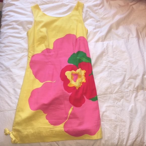 Lilly Pulitzer shift dress