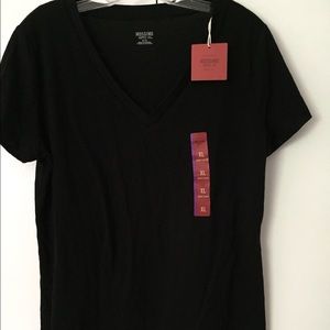 Black Vee Neck Tee