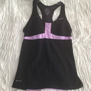 Nike dry-fit top